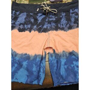 Vans Colorful Tie Dye Swim Board Shorts Men's Size 36 Blue Pink Inseam 8"